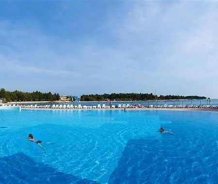 Polynesia Plava Laguna *