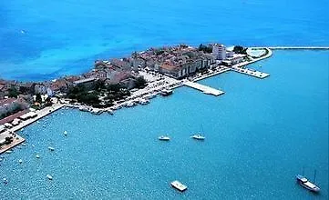 Polynesia Plava Laguna アパート