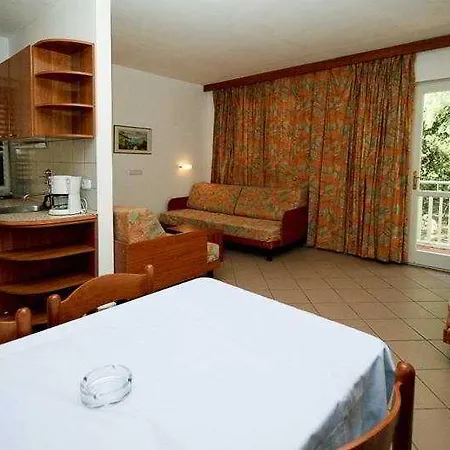 Polynesia Plava Laguna *