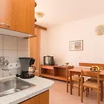 Apartment Polynesia Plava Laguna
