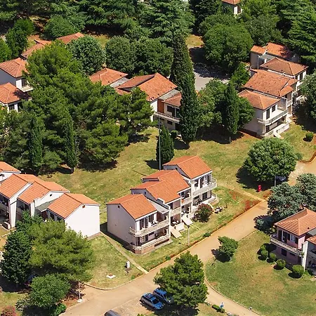 Polynesia Plava Laguna Apartman *