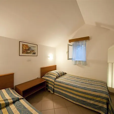 Polynesia Plava Laguna *