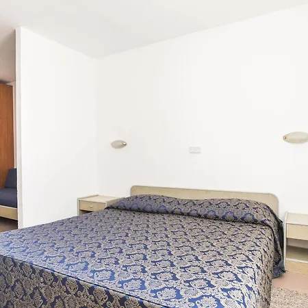 Polynesia Plava Laguna Apartment